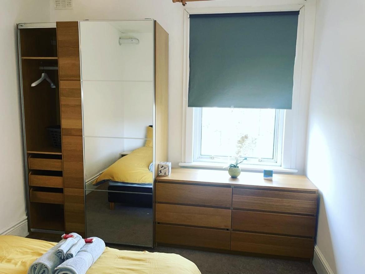 Luxury 1-Bed Apartment With Stunning City Views Perfect For Short Stays In London Bagian luar foto